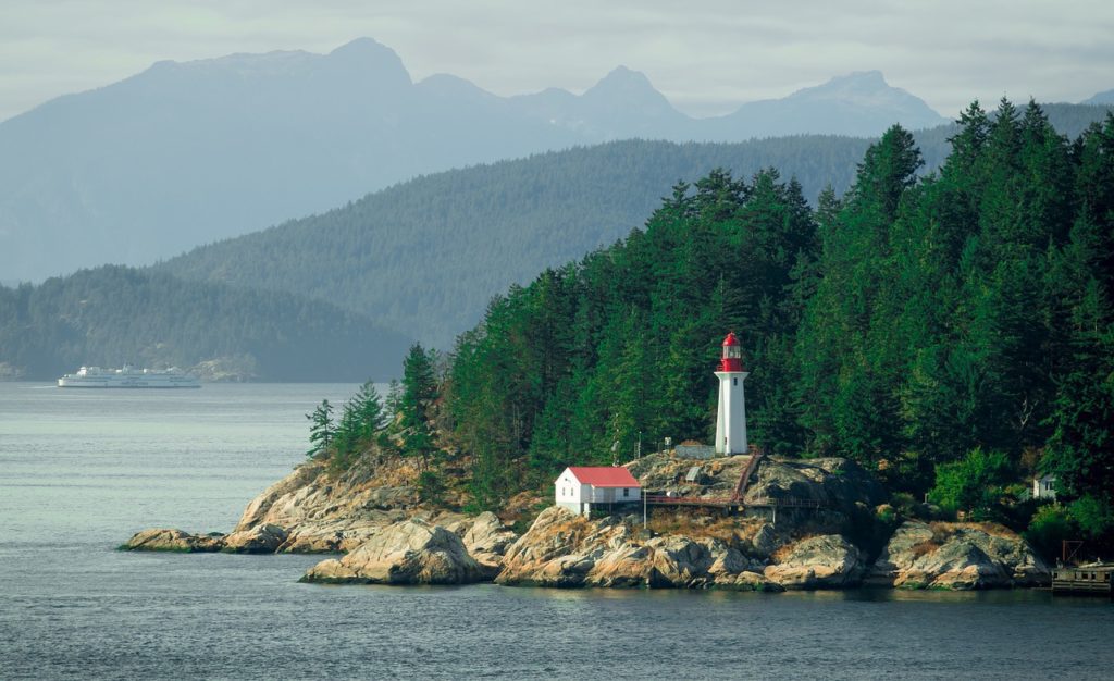 lighthouse, vancouver, island-2964656.jpg